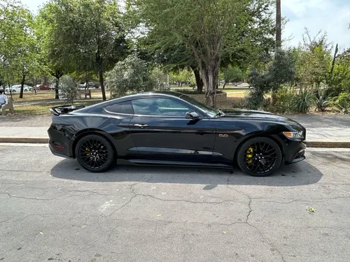 Ford Mustang 5.0l Gt V8 At