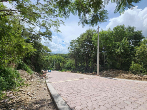 Venta Lote Margarita Vii Con Bonita Vista Y Cerca De Las Principales Amenidades Como El Campo De Tiro De Práctica De Golf En Fracc Rancho San Diego Ixtapan De La Sal Edomex