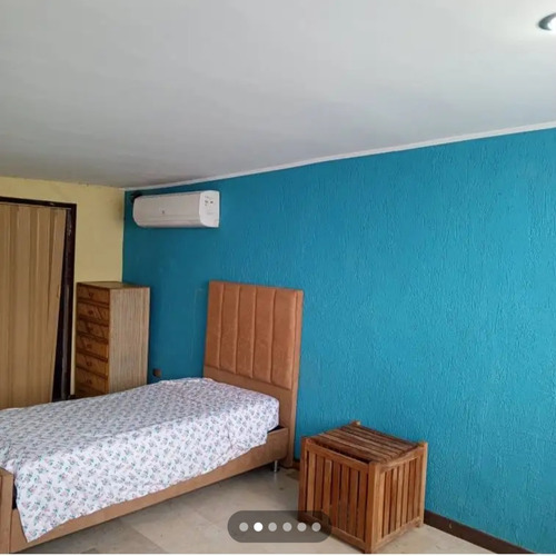 Catia La Mar, Playa Grande, Tipo Estudio Alquiler