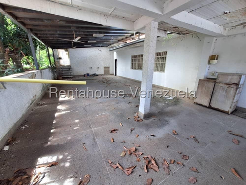 Casa Comercial En Venta Los Dos Caminos 25-24549. Jt
