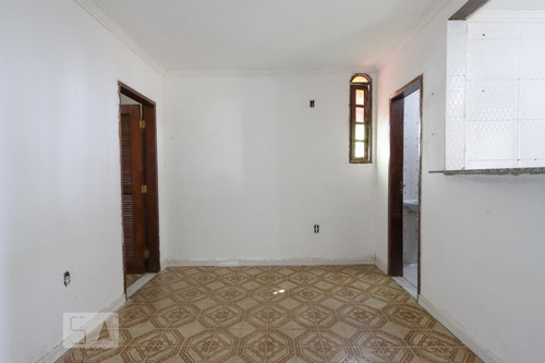 Imagem 3 de 15 de Casa Para Aluguel - Santa Teresa, 1 Quarto, 46 - 893423464