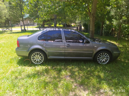 Volkswagen Bora 1.8 T Highline 2007
