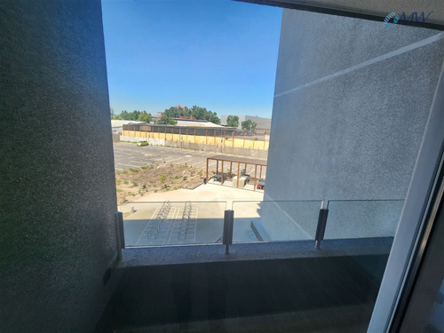 Departamento En Venta De 1d 1b. En Huechuraba. Sin Comisión