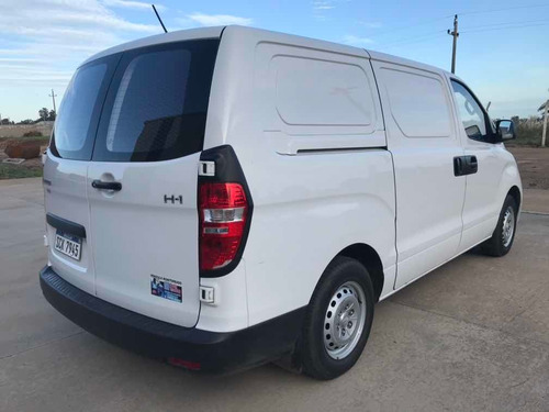 Hyundai H1 2018 2.4 Grand Starex Furgon 2.4 Dir 2abag Abs