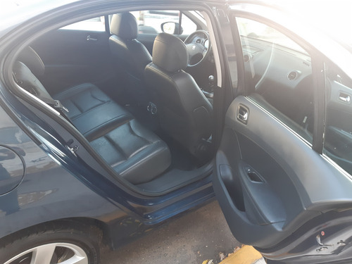 Peugeot 408 2.0 Allure Plus 143cv