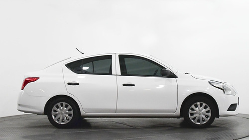 Imagen 7 de 15 de Nissan Versa 2019 1.6 Drive Mt