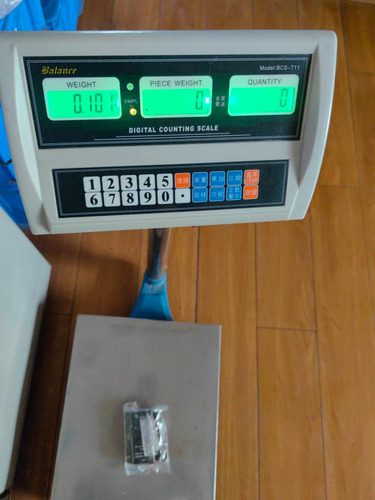 Amplificador Regulable Con Convertidor De Salida De Línea Y