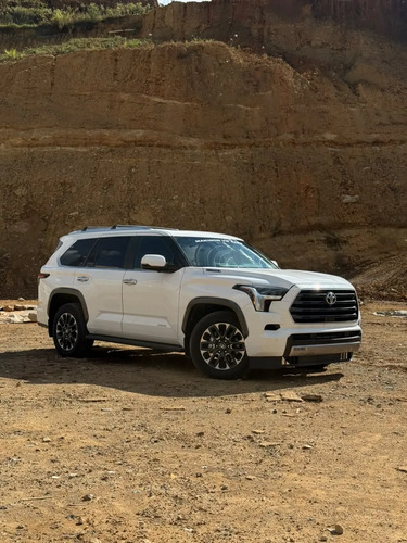 Toyota Sequoia Limited