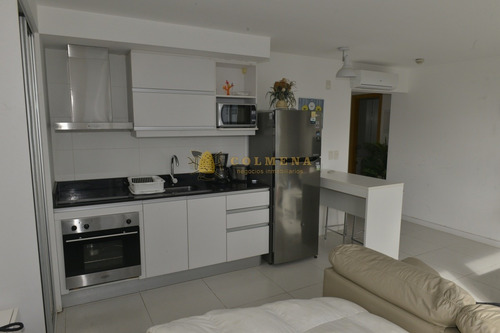 Apartamento Con Excelentes Servicios-ref:3179