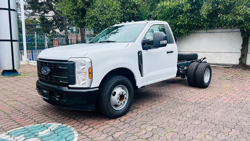 K3b F-350 Xl Plus 7.3l 16v V8, Automática 10 Vel