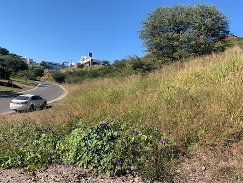 Imagen 5 de 8 de Vendo Hermoso Lote Central En La Cuesta 1400 M2