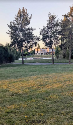 Venta De Lote En Barrio Lagos Del Norte Dontorcuato (tigre) Con Vista A La Laguna!!no Te Lo Pierdas!! Consultar Por Otro Disponible