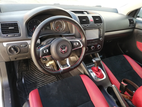 Volkswagen Bora Sport Tiptronic