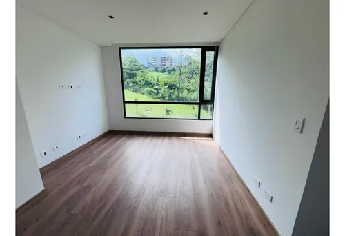 120m2 Apartamento En El Poblado