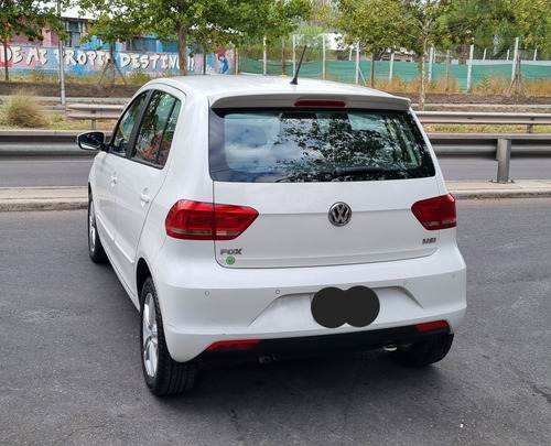 Imagen 5 de 9 de Volkswagen Fox 2016 1.6 Trendline