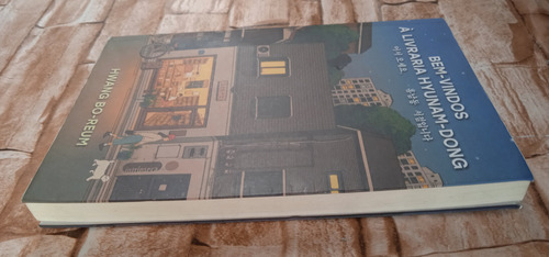 Bem-vindos À Livraria Hyunam-dong, De Hwang Bo-reum. Editorial Intrínseca, Capa Mole Em Português