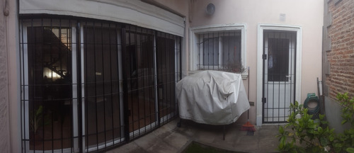 Imagen 3 de 13 de Casa En Lujan Centro Con Detalles De Categoria. Oportunidad!