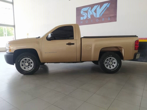 Imagen 5 de 12 de Chevrolet Silverado