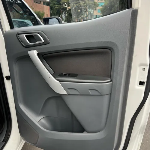 Ford Ranger 2.2 Xlt