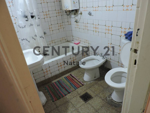 Imagen 6 de 15 de 19 E/ 48 Y 49 Ph Dos Dormitorios