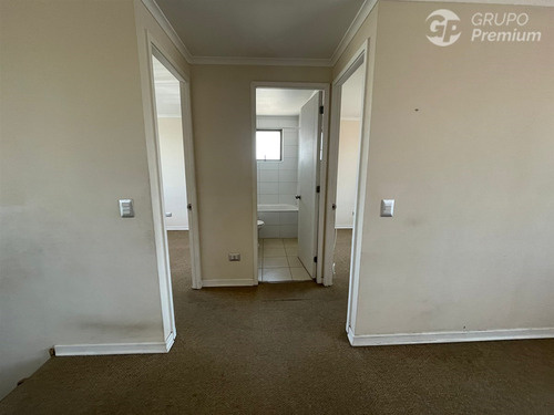 Excelente Casa Aislada En Arriendo De 5d,4b En Padre Hurtado