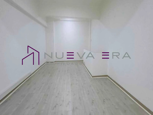Local Remodelado De 2 Plantas Sgto. Centro (170930)