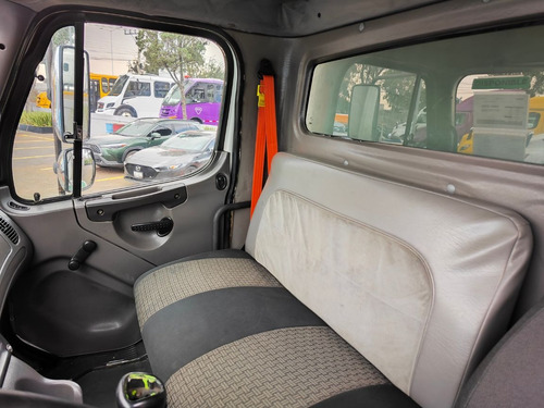 Camion Seminuevo Freightliner M2 52k 6x2 Modelo 2008