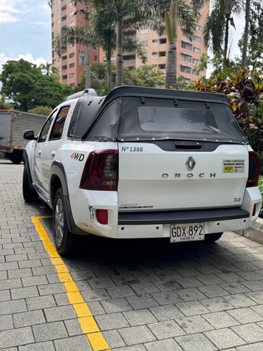 Camioneta Placa Blanca Medellín