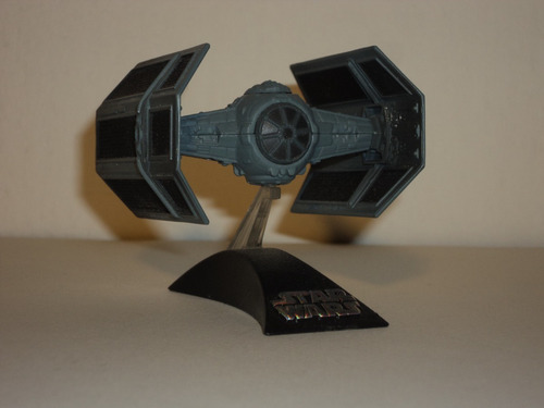 Star Wars Titanium Tie Advanced Darth Vader (Usado)