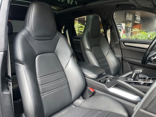 Porsche Cayenne Turbo 550hp 4.0, 6 Cilindros Mod 2020
