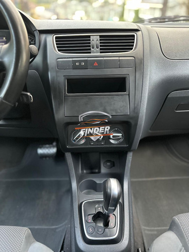 Volkswagen Fox 1.6 Mi I MOTION Total Flex 8V 5p