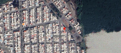 Oportunidad De Negocio Casa Frente A Laguna Real, Veracruz. Sk11