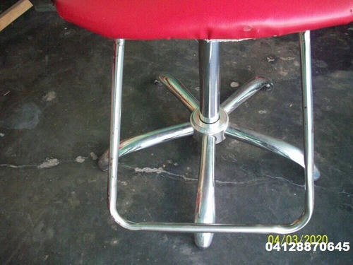 Silla Para Barberia/peluqueria Giratoria.