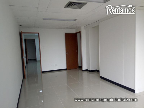 Imagen 1 de 7 de Oficina En Arriendo