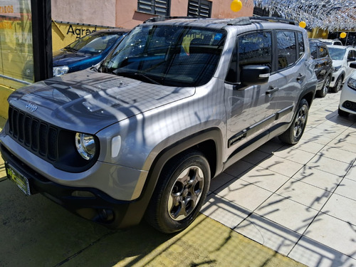 Jeep Renegade 1.8 Flex Aut. 5p