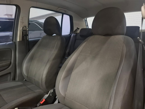 Volkswagen Fox 1.6 MSI TOTAL FLEX CONNECT 4P MANUAL