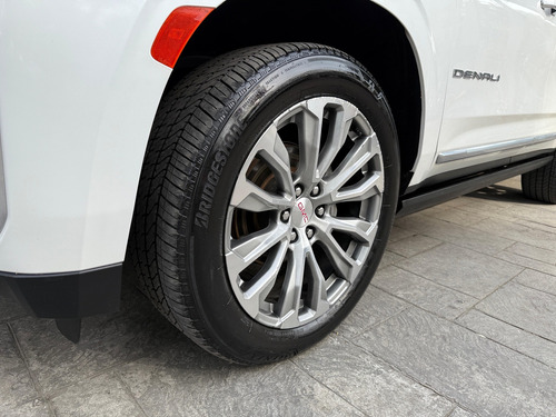 GMC Yukon 6.2 Denali 8 Vel Awd At