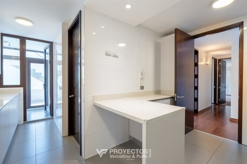 Departamento En Venta De 2 Dorm. En Lo Barnechea