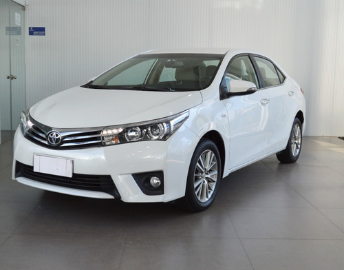 Imagen 1 de 15 de Toyota Corolla Se-g 1.8 Cvt 2016 Blanco Nafta / Lesbleus