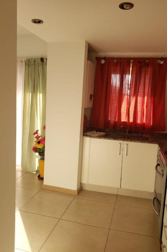 Imagen 3 de 18 de En Venta. Dpto. 3 Amb. Con Cochera - Vista Al Golf