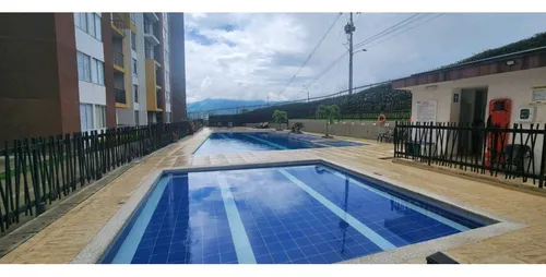 Hermoso Apartamento Como Nuevo, Fresco Y Con Una Espectacular Vista.