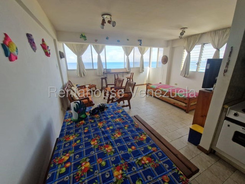 Excelente Apartamento En Venta En Macuto