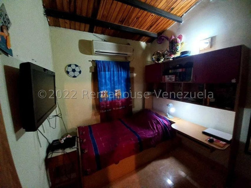Imagen 8 de 26 de Gustavo Zavala Rentahouse 22-20678