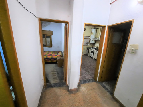 Imagen 5 de 14 de Venta - Casa 4 Ambientes En Lote Propio - La Tablada