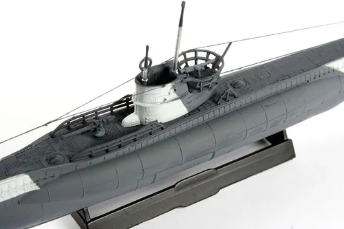 Maqueta Revell Submarino Aleman Tipo Vii C