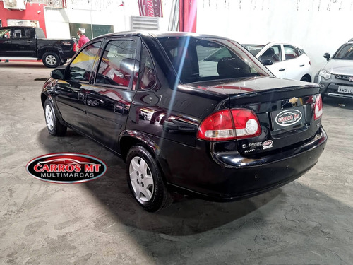 Imagem 2 de 9 de Chevrolet Classic 1.0 Mpfi Ls 8v Flex 4p Manual