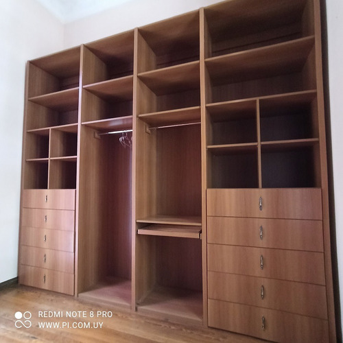 Venta Casa De Altos En El Centro De 3 O 4 Dormitorios