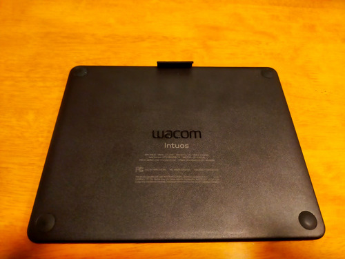 Tableta Gráfica Wacom Intuos Ctl4100 Small Color Negro (Usado)