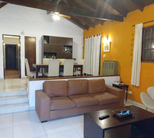 Casa De 4 Domitorios Y 2 Baños Pinamar Permuta
