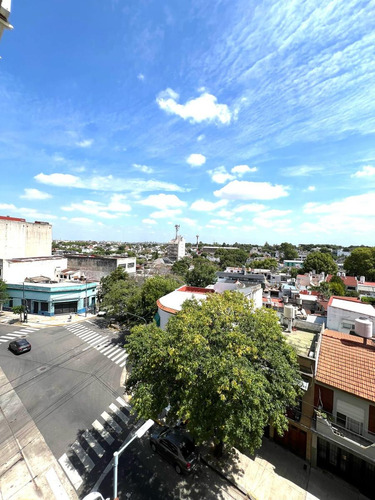 Departamento En Parque Avellaneda